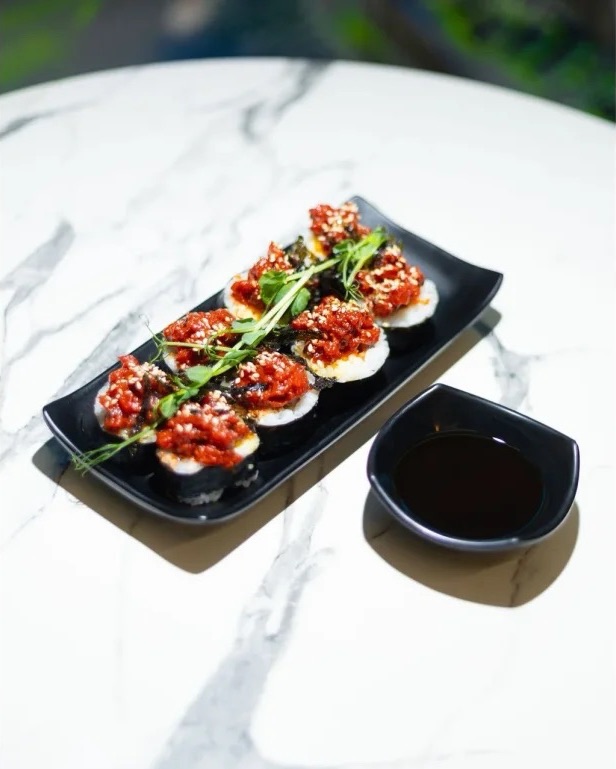 Кімпаб з тунцем Хве : 참치회 김밥