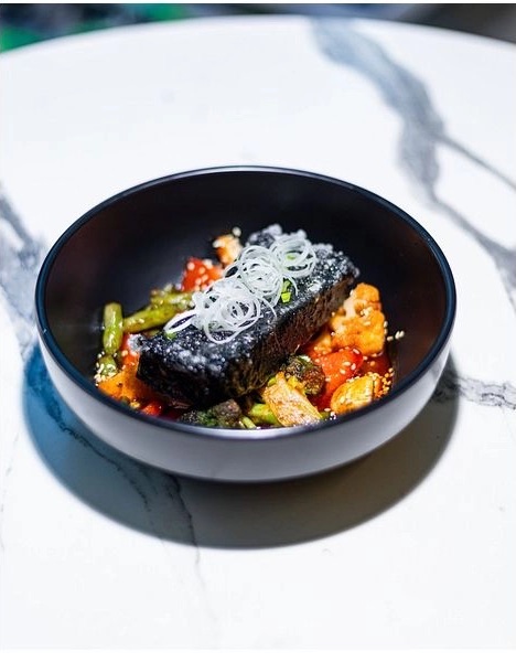 Тубу Кім Стейк : 두부 김 스테이크