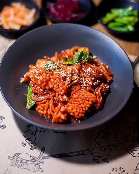 Оджинопокким : 오징어 볶음