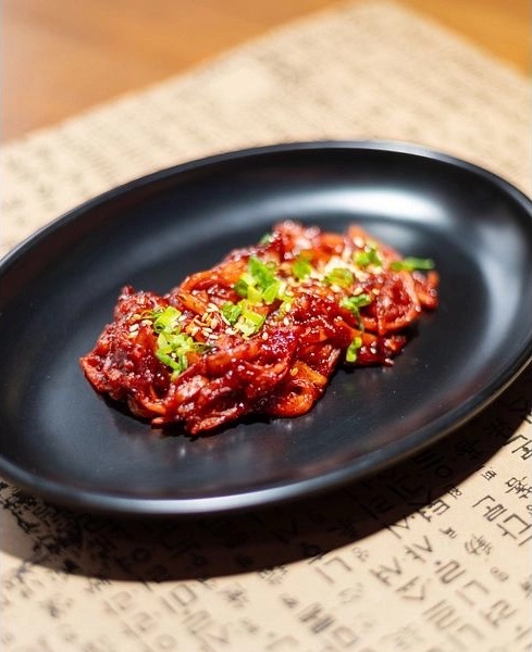 Оджиноче Мучім (오징어채무침)