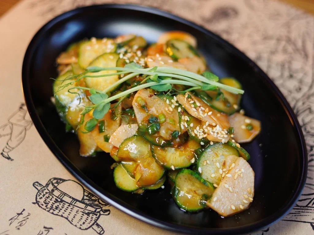 Оі Му Фреш Кімчі (오이:무 김치)