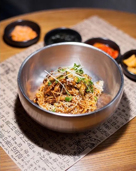 Пібім Куксу (비빔국수)