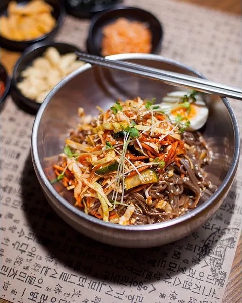 Чольмьон (젤면)