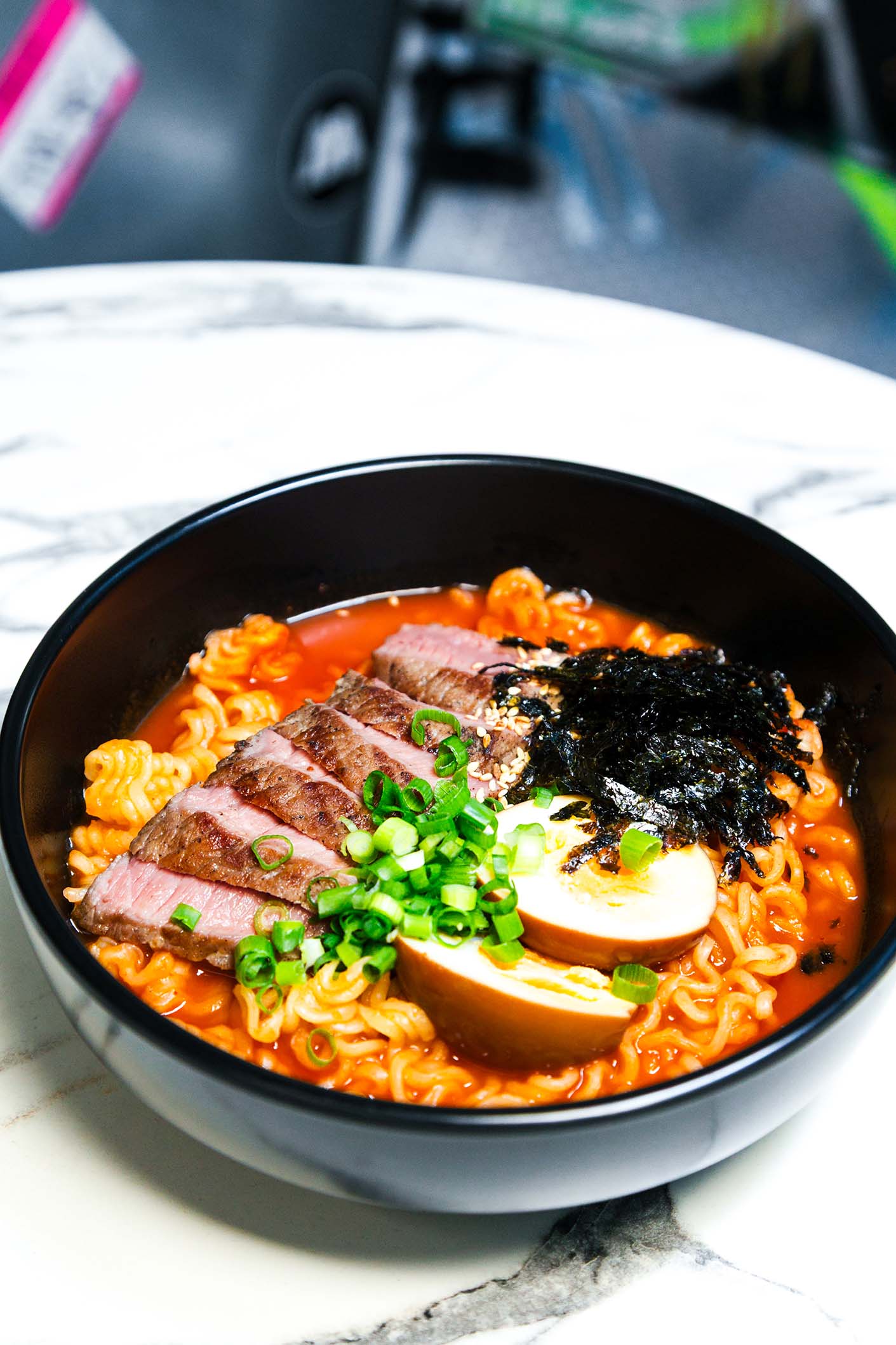 Томато біф рамьон